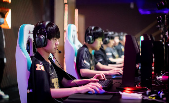 杯之旅中迈 杯之旅中迈