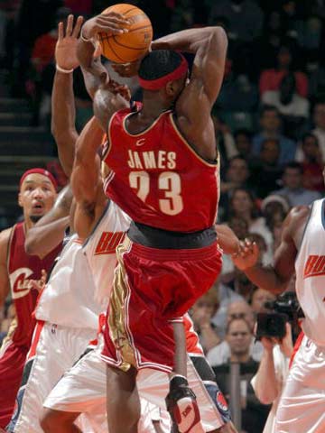 在强区外启 在强区外启