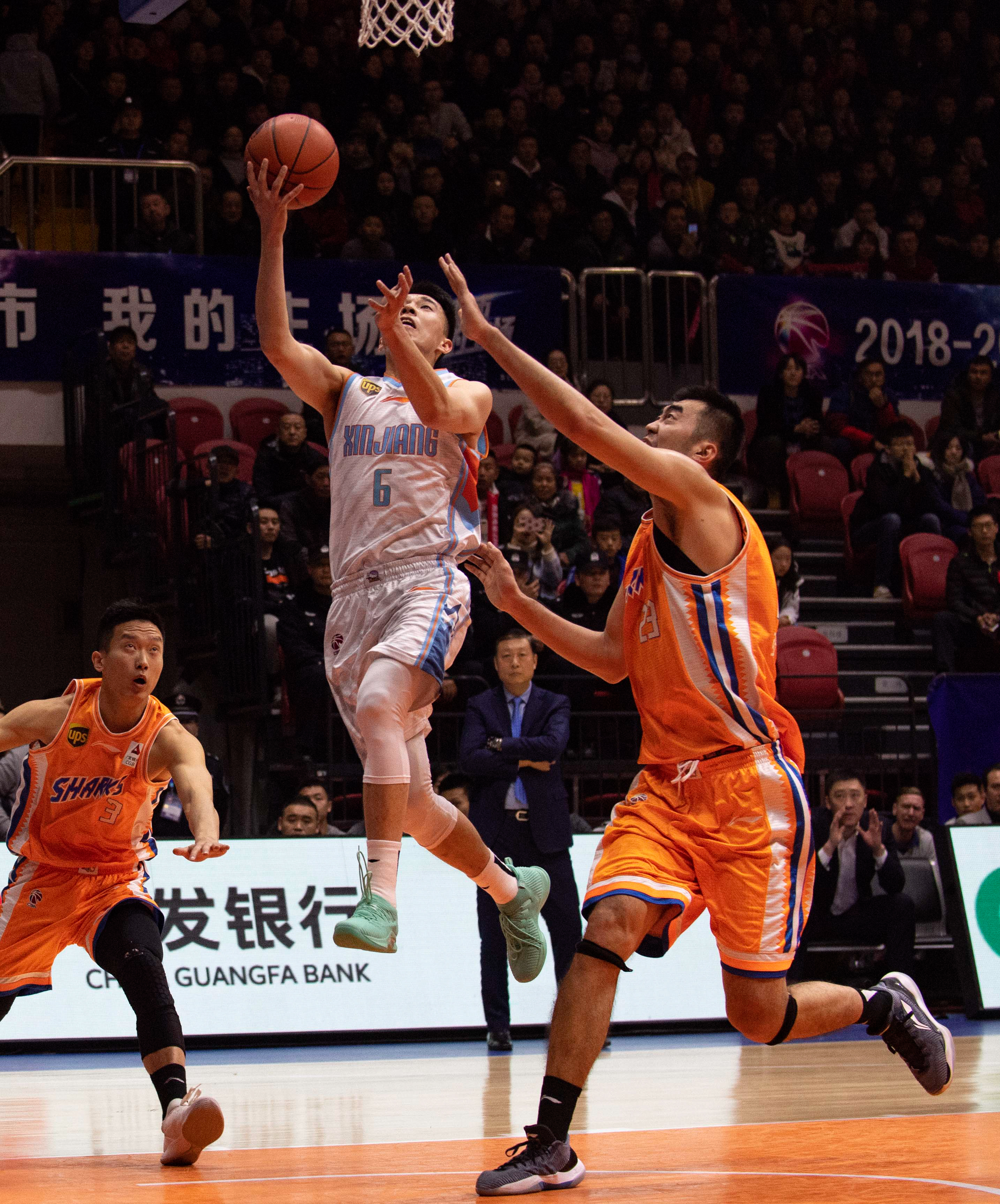 节奏控制更 节奏控制更